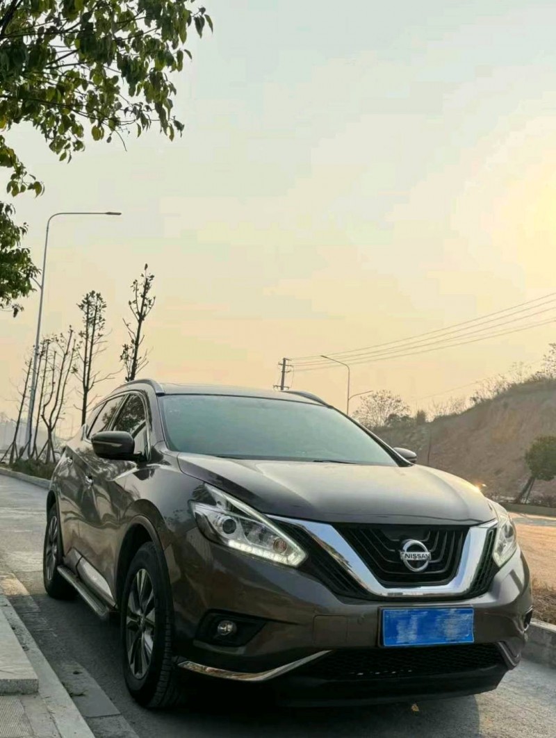 婁底16年日產樓蘭2