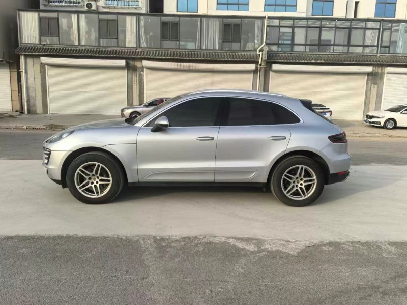 徐州17年保时捷Macan5