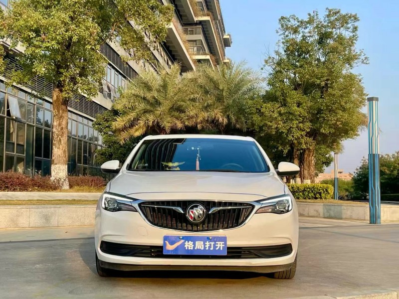 东莞22年别克英朗1