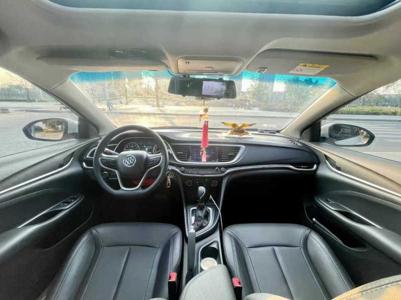 东莞22年别克英朗6