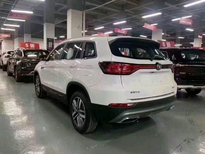 棗莊25年長安汽車CS752