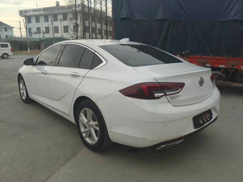 徐州22年别克君威3