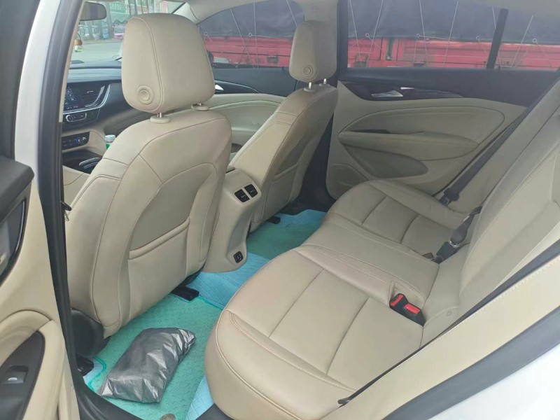 徐州22年别克君威4