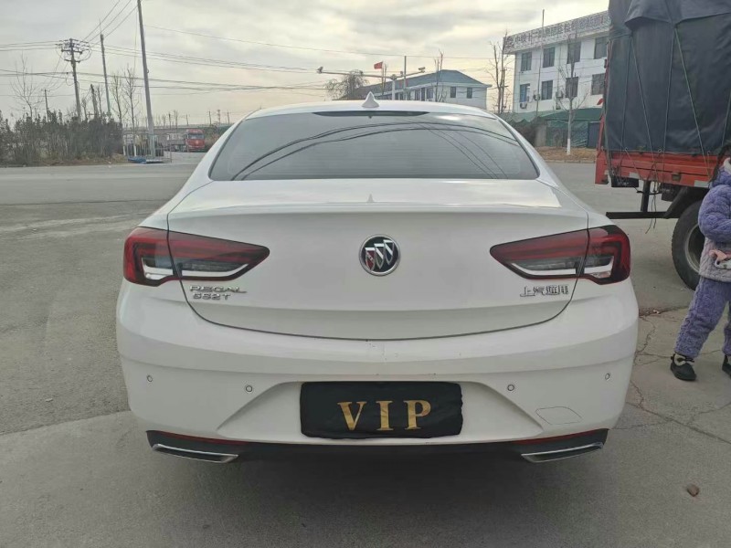 徐州22年别克君威6