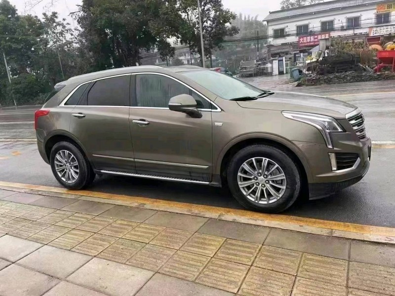 重慶17年凱迪拉克XT53