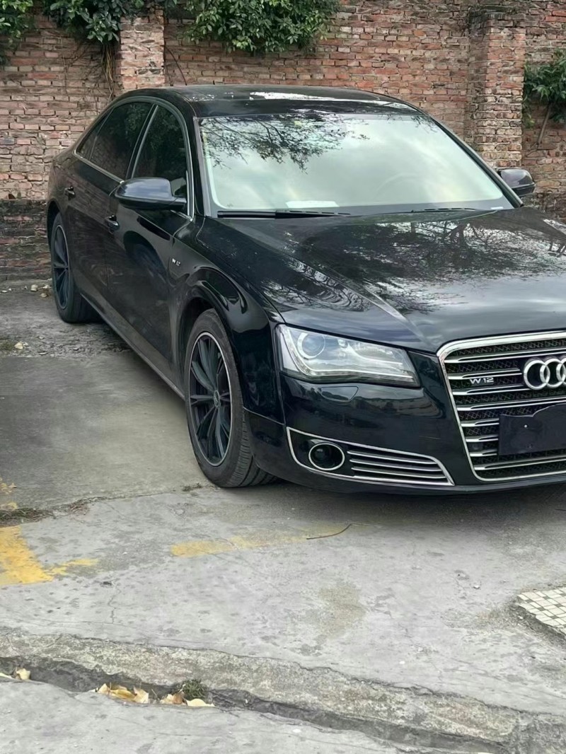 广州14年奥迪A8L3