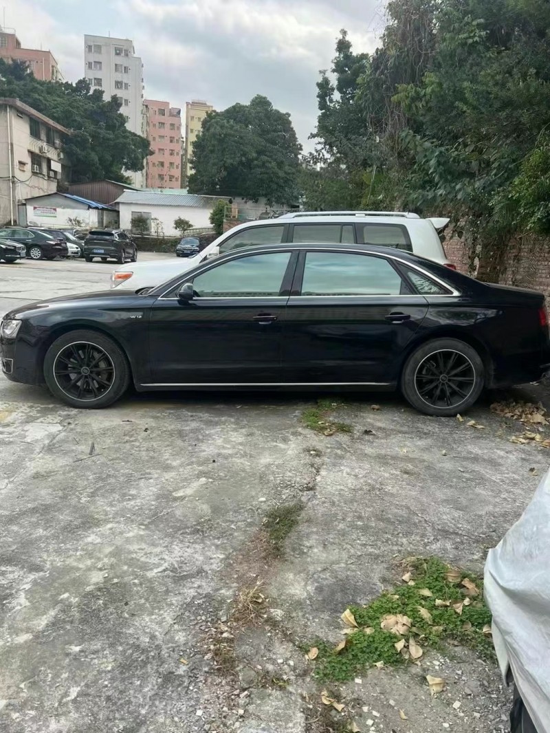 广州14年奥迪A8L5