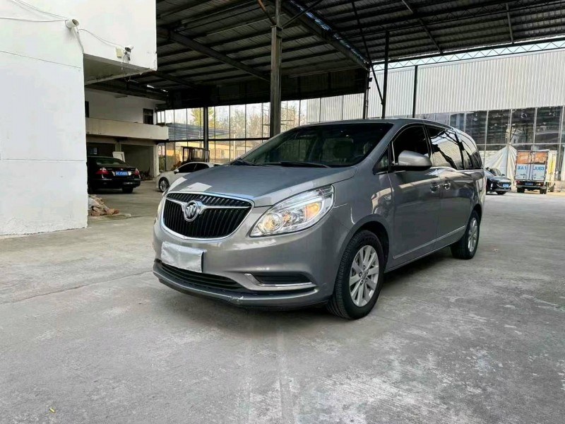 徐州19年别克GL82