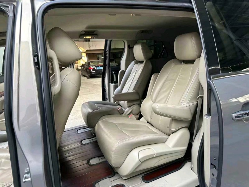 徐州19年别克GL84