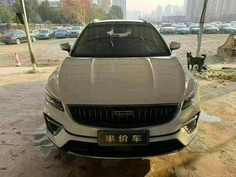 武汉22年吉利帝豪1