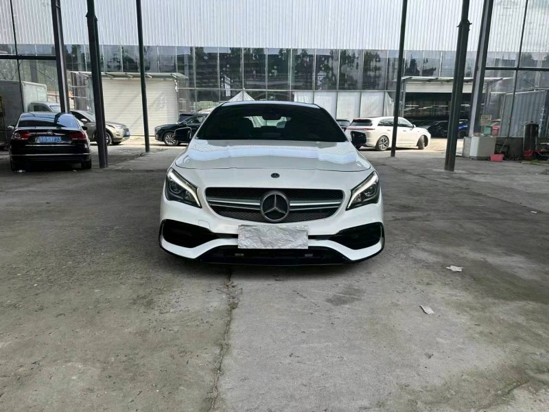 徐州19年奔驰CLA1