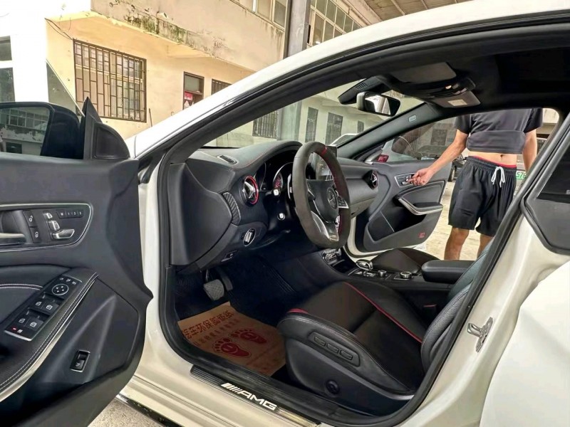 徐州19年奔驰CLA7