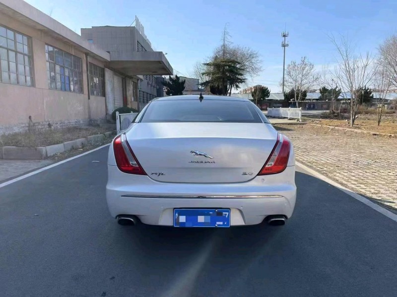 煙臺14年捷豹XJL4