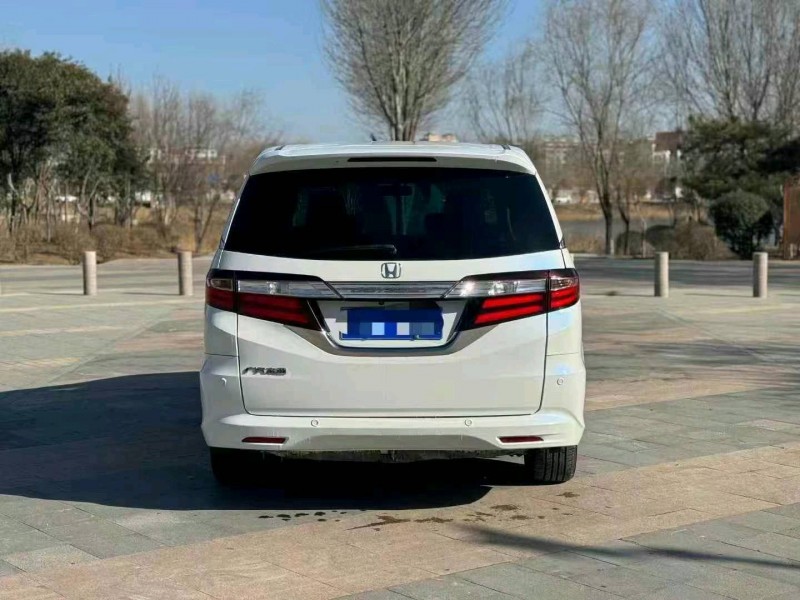 济宁16年本田奥德赛9