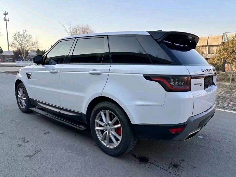 济宁20年路虎揽胜运动4