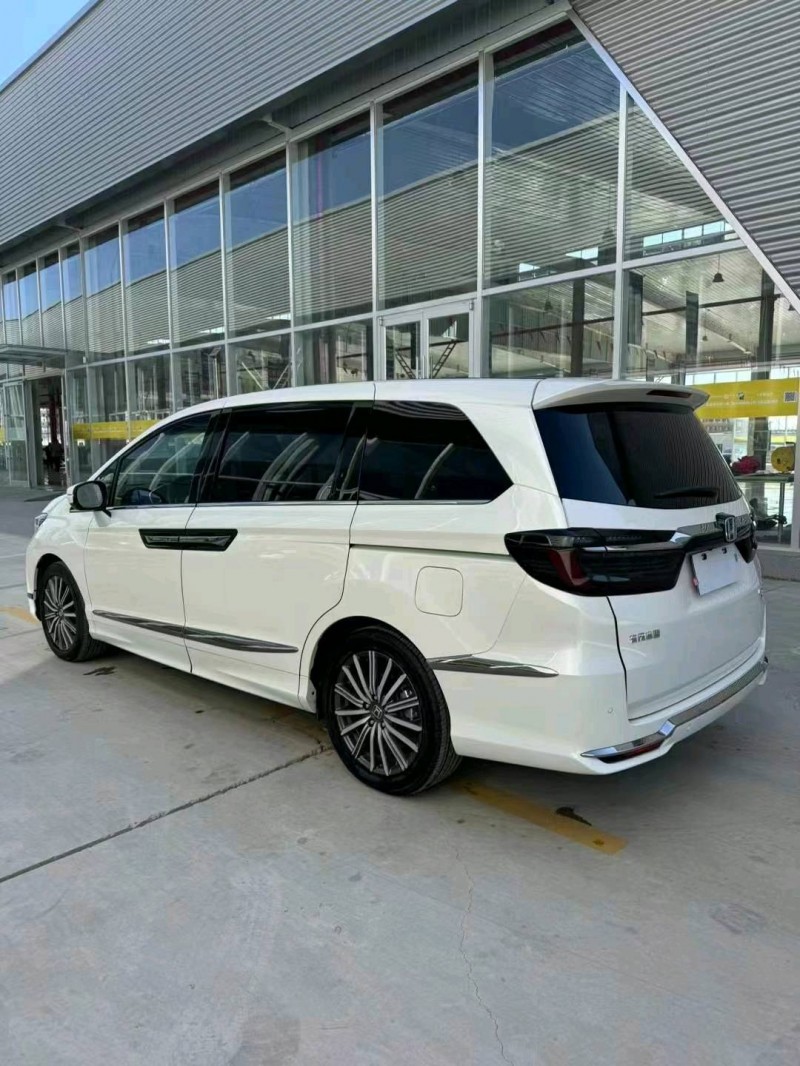 济宁23年本田艾力绅6