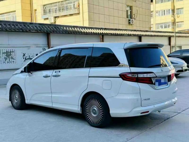 济宁19年本田奥德赛5