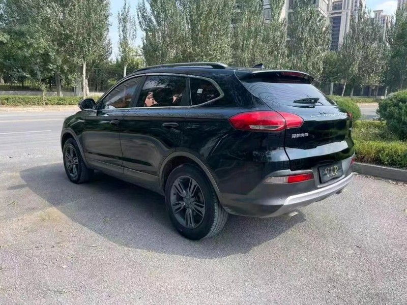 沈陽18年獵豹汽車CS103