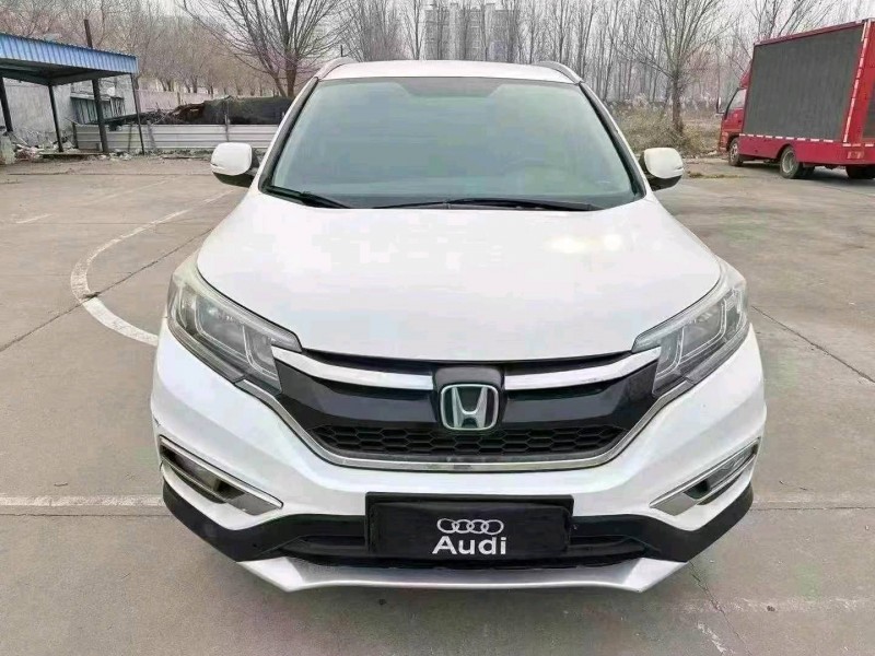 济宁17年本田CRV1