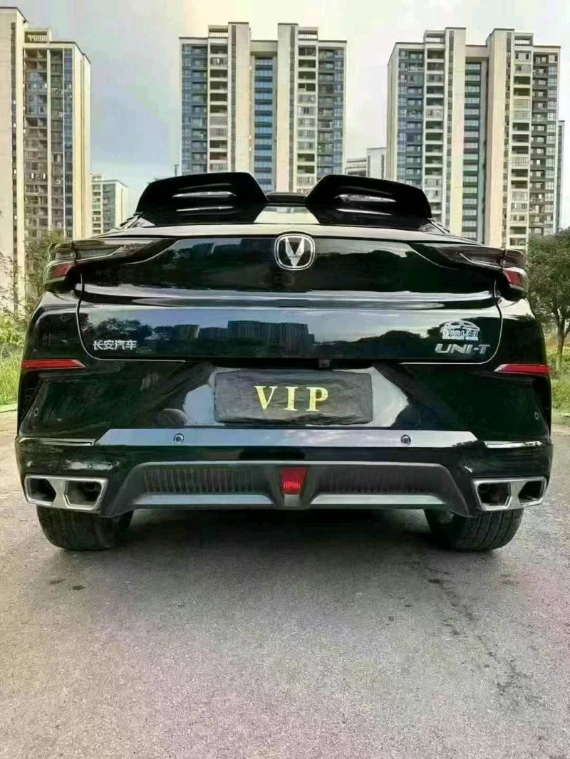 煙臺23年長安汽車UNI3