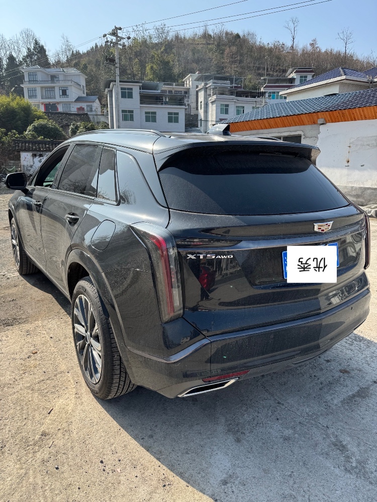 湘西24年凱迪拉克XT52