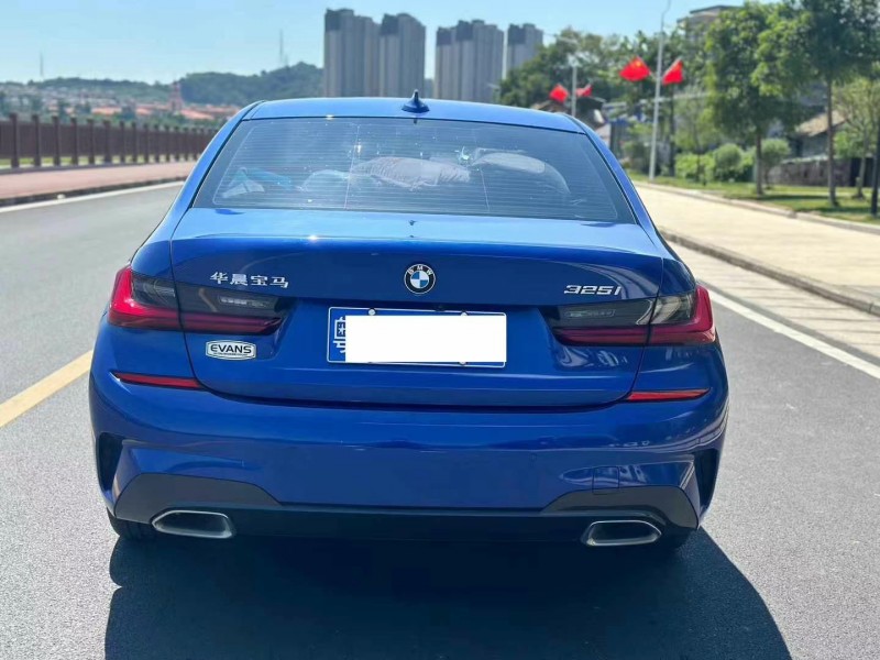 东莞22年宝马3系9