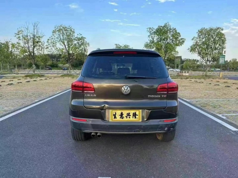 广州14年大众途观9