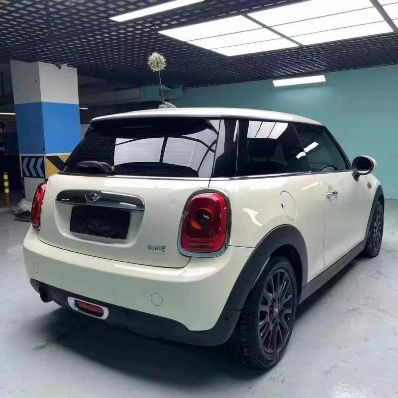 成都16年MINIONE7