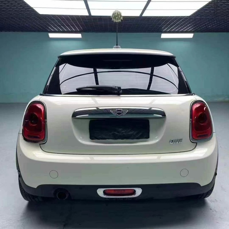成都16年MINIONE9