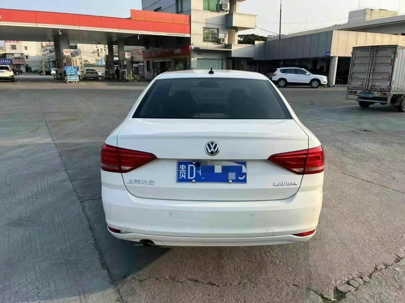 广州19年大众朗逸9