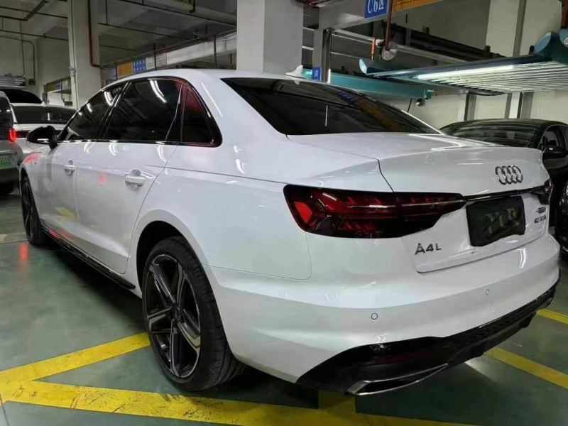 貴陽24年奧迪A4L7