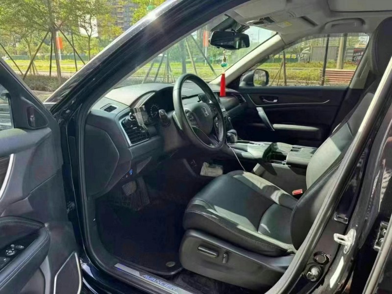 广州19年本田冠道5