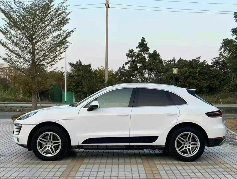 广州15年保时捷Macan3