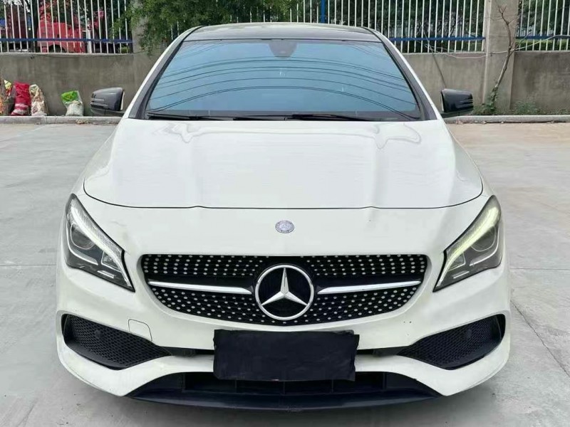 徐州17年奔驰CLA1