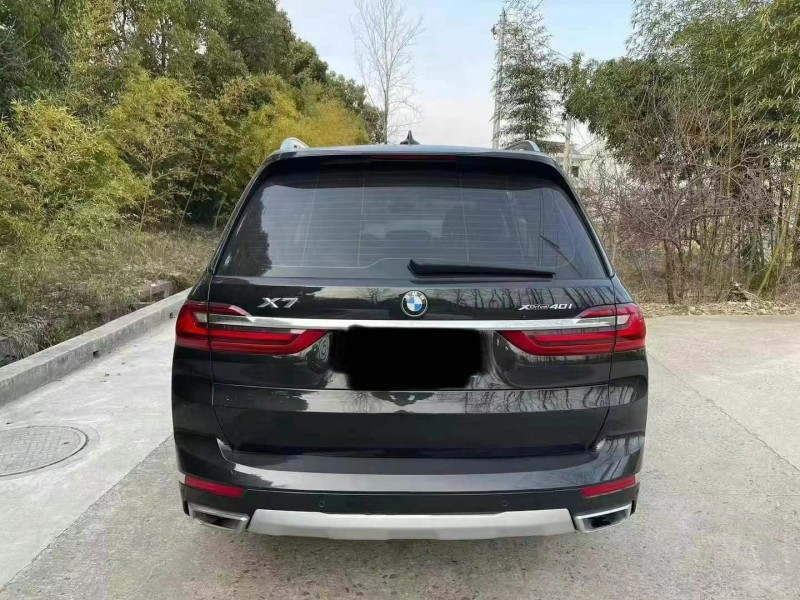 广州21年宝马X79