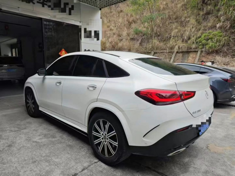 广州21年奔驰GLE8