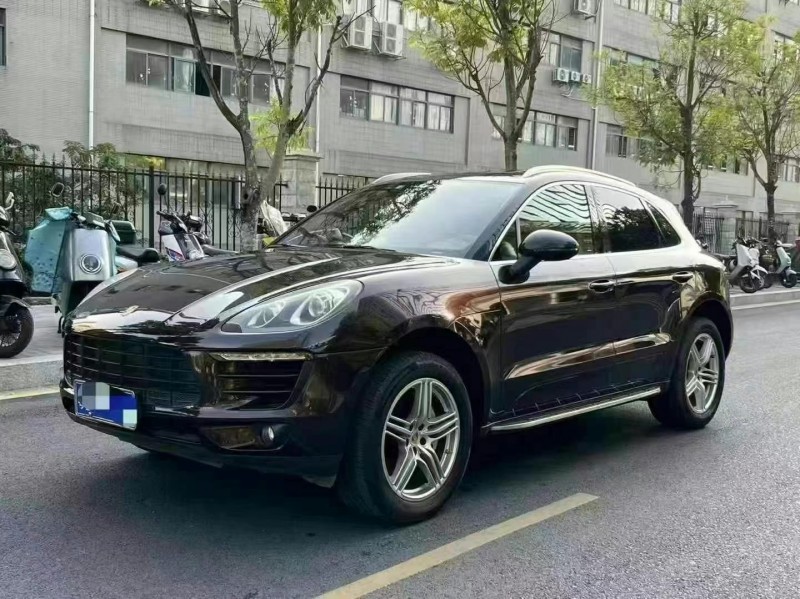 广州15年保时捷Macan2