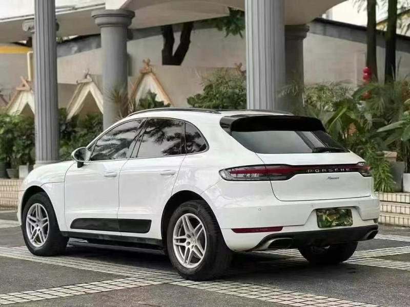 广州18年保时捷Macan5