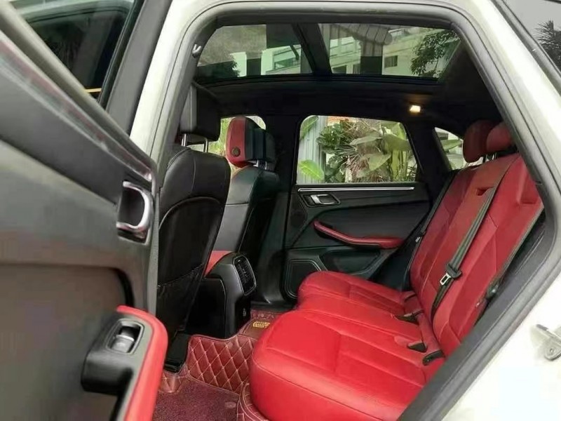 广州18年保时捷Macan6