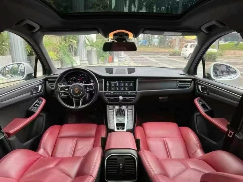 广州18年保时捷Macan7
