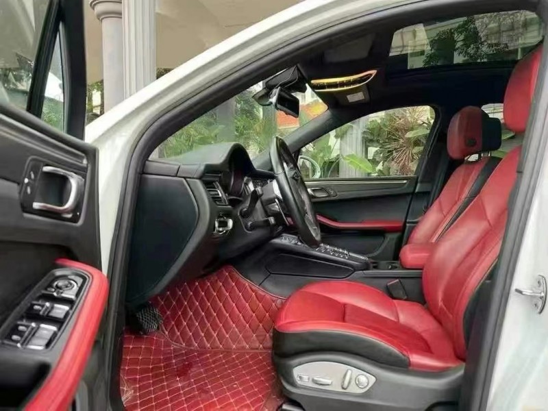 广州18年保时捷Macan8