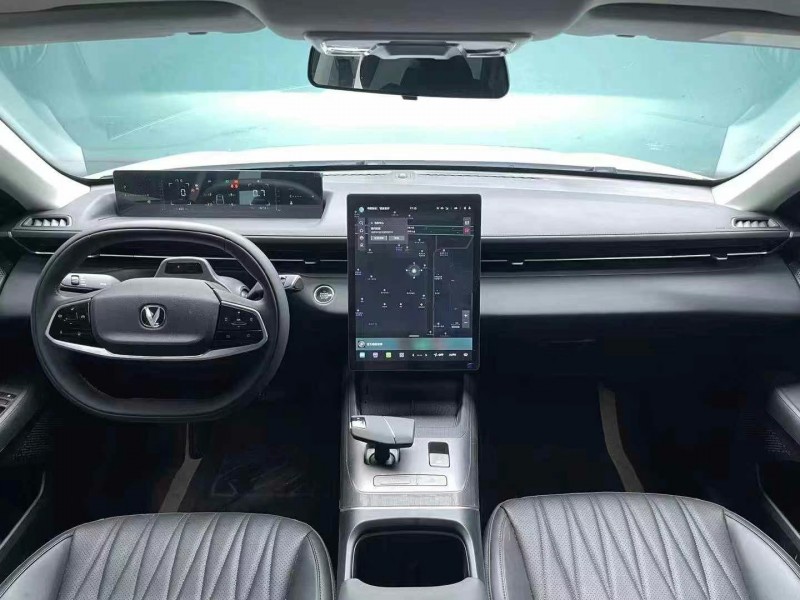 成都23年長安汽車逸達7