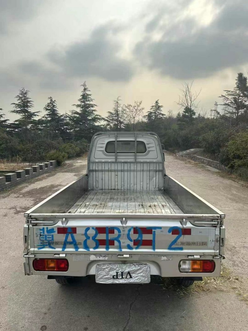 青島19年五菱汽車新卡5