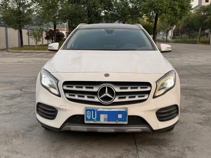 广州20年奔驰GLA1