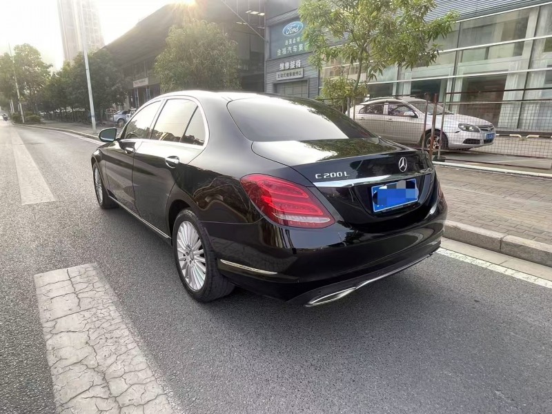 广州14年奔驰C8