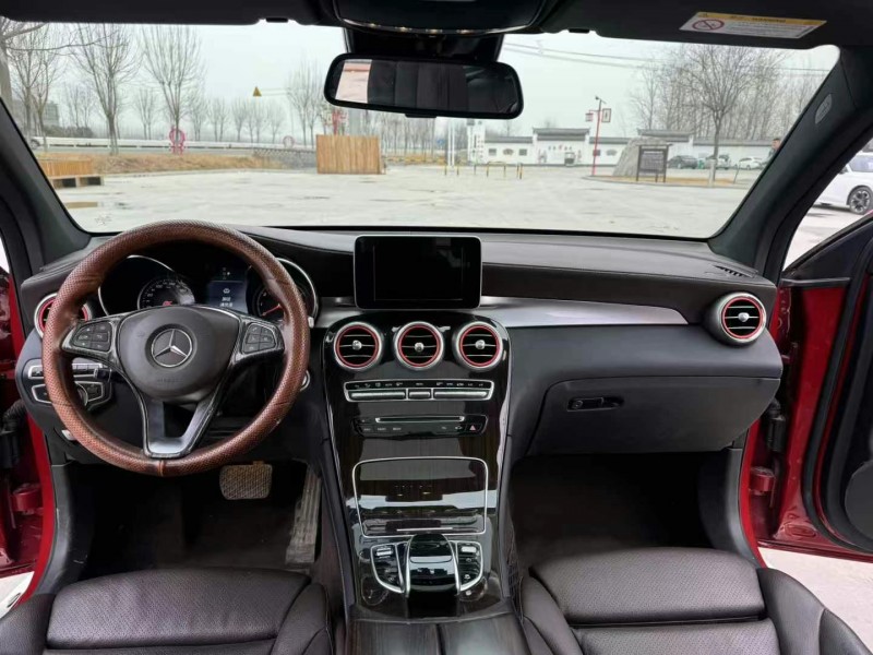 徐州17年奔驰GLC4