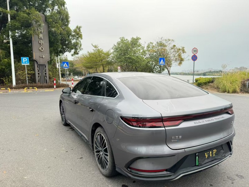 广州23年比亚迪汉6