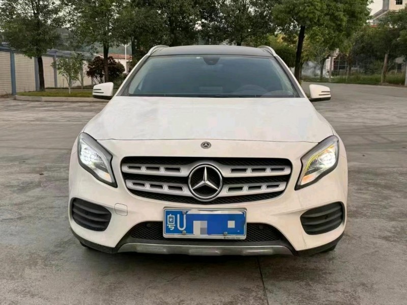 广州20年奔驰GLA1