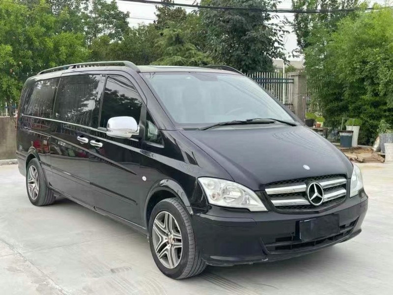 徐州16年奔驰威霆2