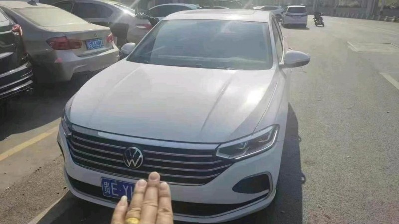 广州23年大众朗逸1